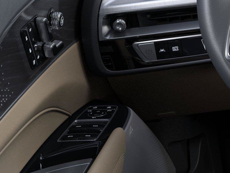 New 2026 Cadillac Lyriq Signature Luxury w/ Nappa Leather Package RWD image 23