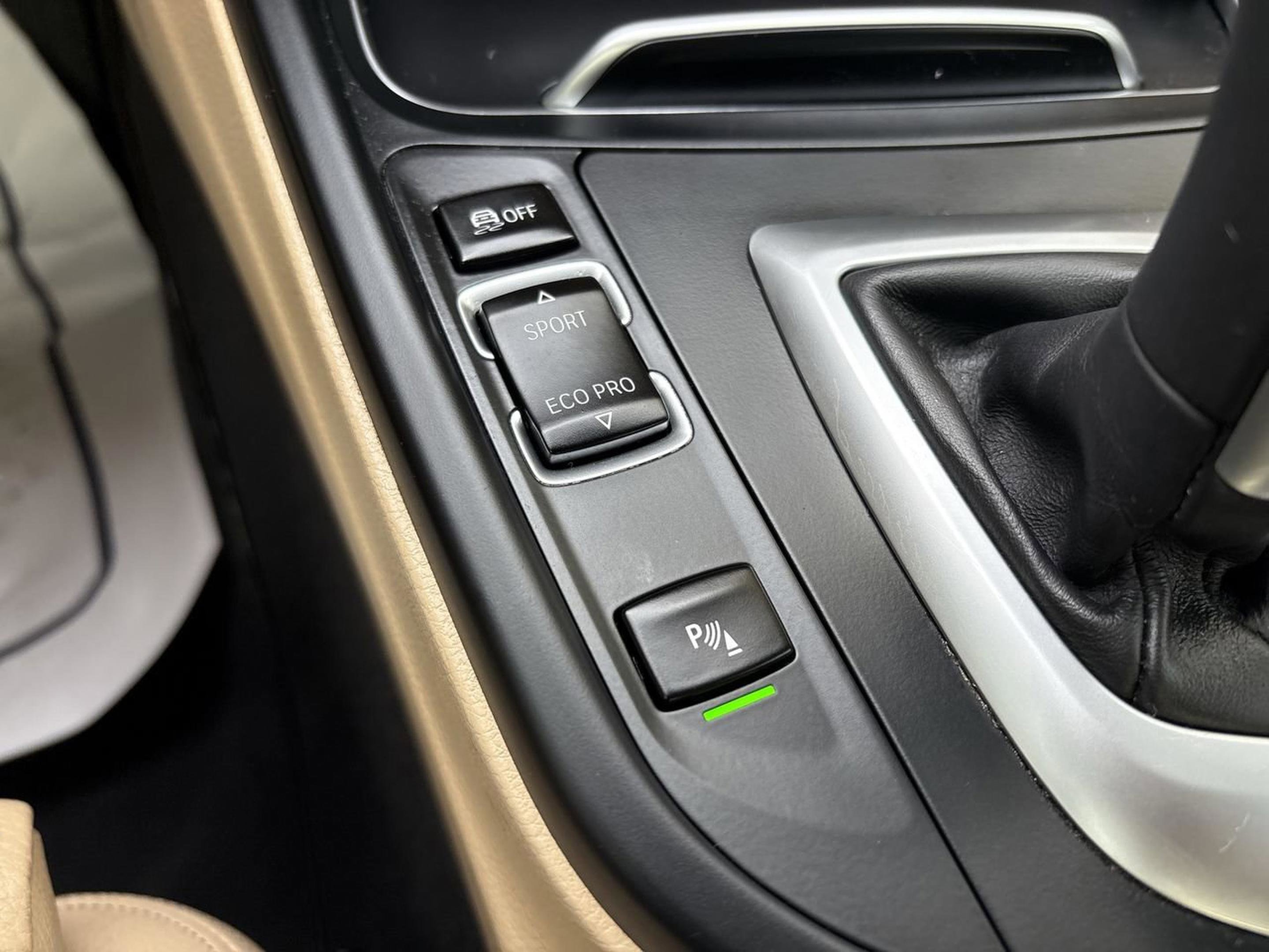 Used 2018 BMW 440i Convertible image 30