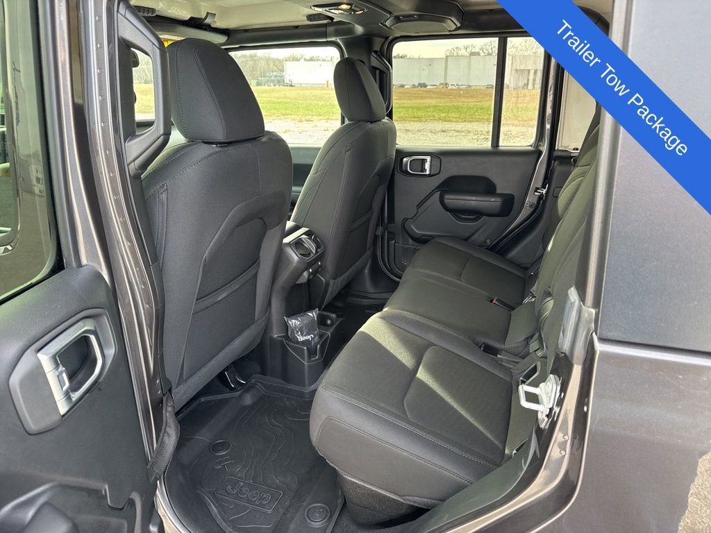 Used 2020 Jeep Gladiator Sport w/ Quick Order Package 24S image 16