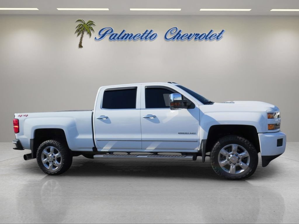 Used 2019 Chevrolet Silverado 2500 LTZ w/ Duramax Plus Package AWD/4WD image 2