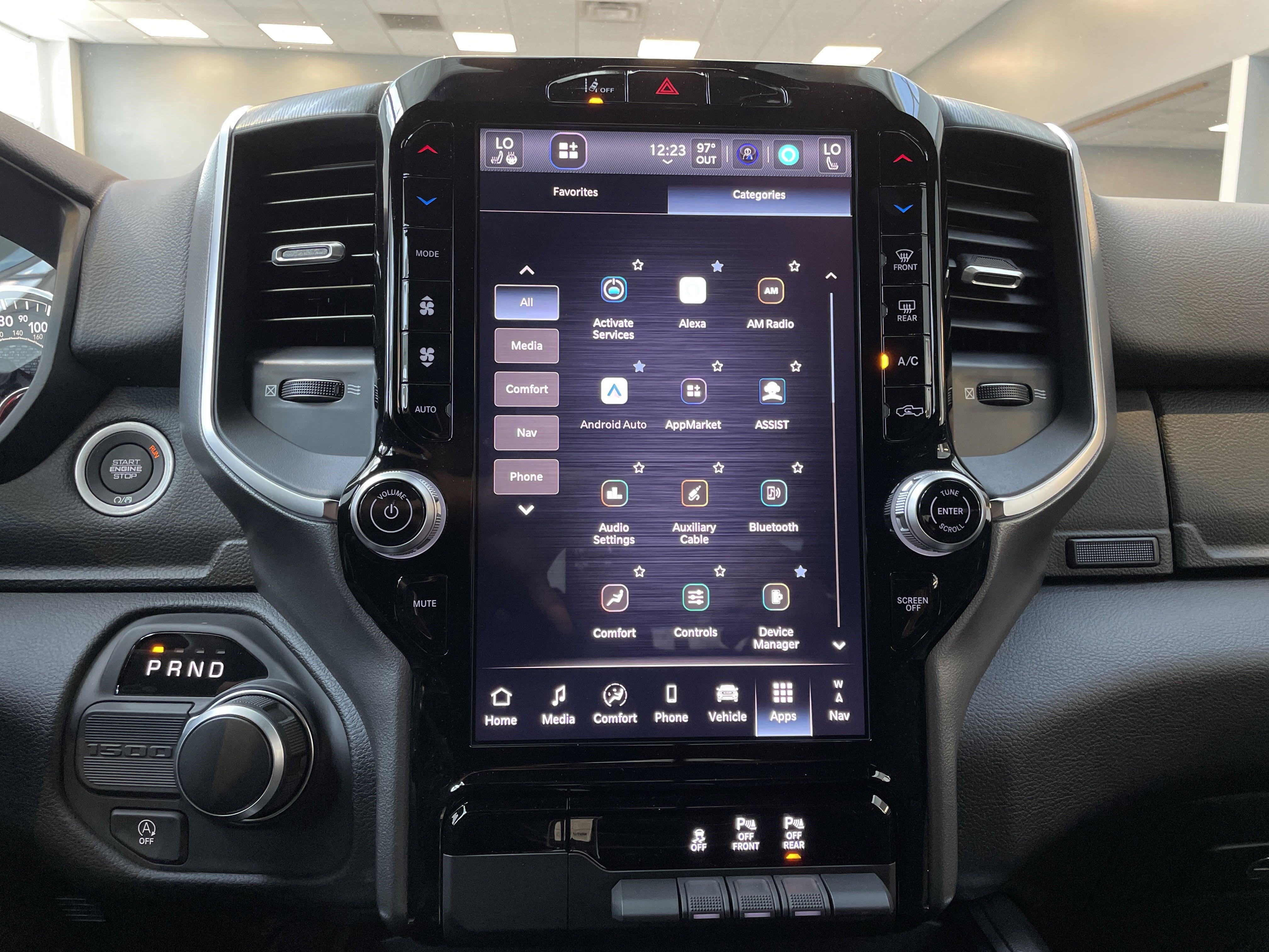 Certified 2025 RAM 1500 Big Horn image 22