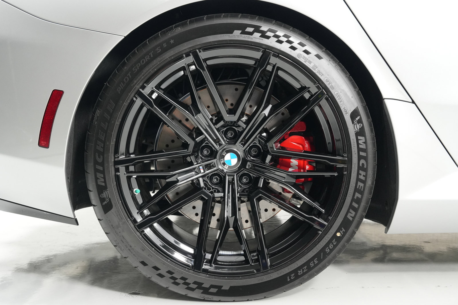 Used 2025 BMW M5 Touring AWD/4WD image 14