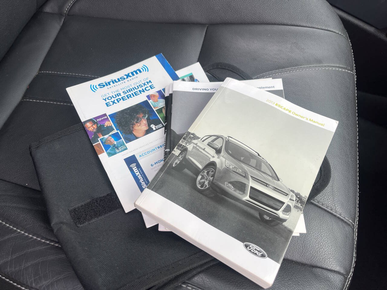 Used 2013 Ford Escape Titanium w/ Parking Technology Pkg AWD/4WD image 36