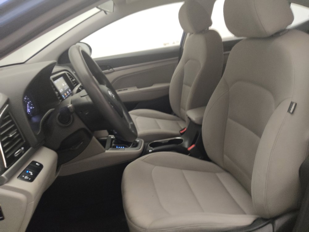 Used 2018 Hyundai Elantra SEL w/ Cargo Package image 17