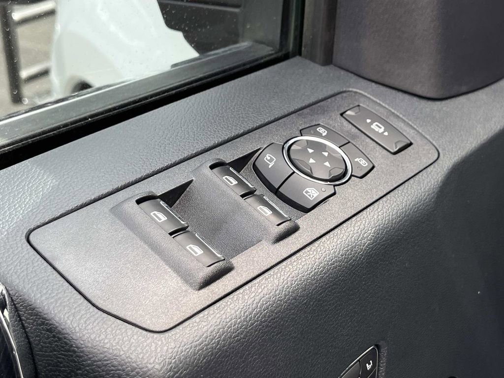 Used 2022 Ford F250 Platinum image 25