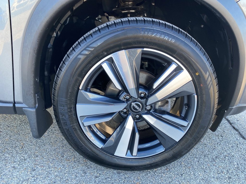 Used 2023 Nissan Rogue SL image 9