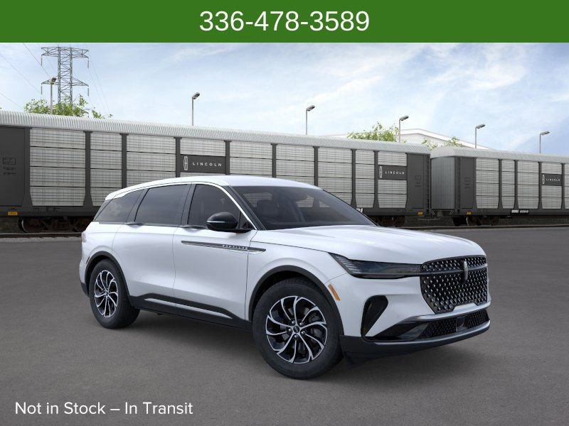 New 2026 Lincoln Nautilus Premier AWD/4WD image 7