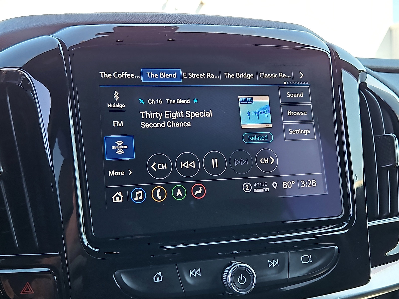 Used 2023 Chevrolet Traverse High Country AWD/4WD image 20