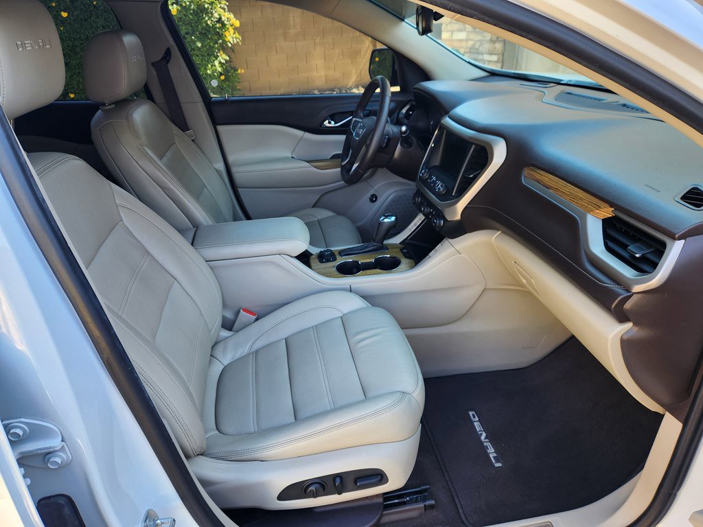 Used 2017 GMC Acadia Denali image 26