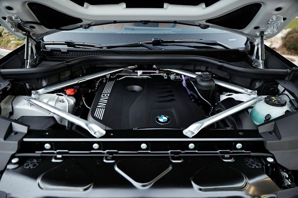 New 2026 BMW X5 xDrive40i w/ M Sport Package image 31