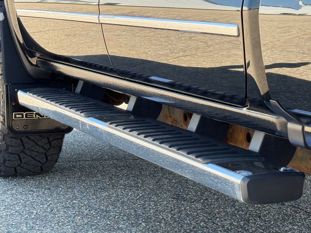 Used 2019 GMC Sierra 3500 Denali image 15