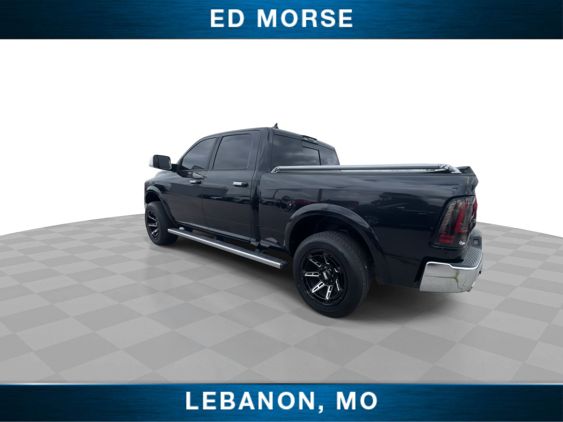 Used 2016 RAM 1500 Laramie w/ Convenience Group AWD/4WD image 6