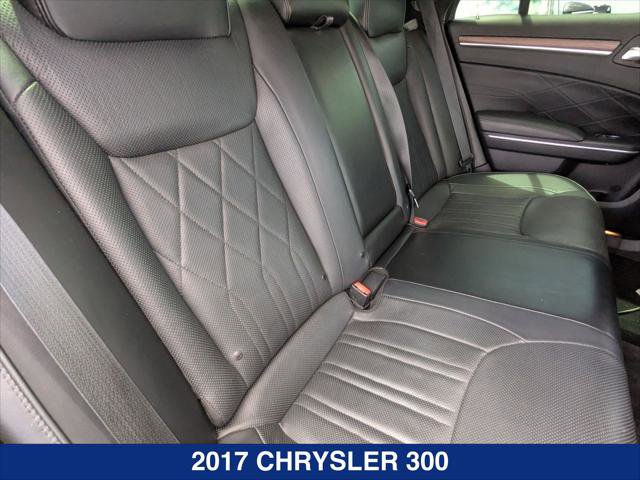 Used 2017 Chrysler 300 C Platinum w/ Safetytec Plus Group AWD/4WD image 22