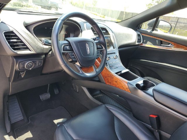 Certified 2019 Lincoln Nautilus Select FWD image 11