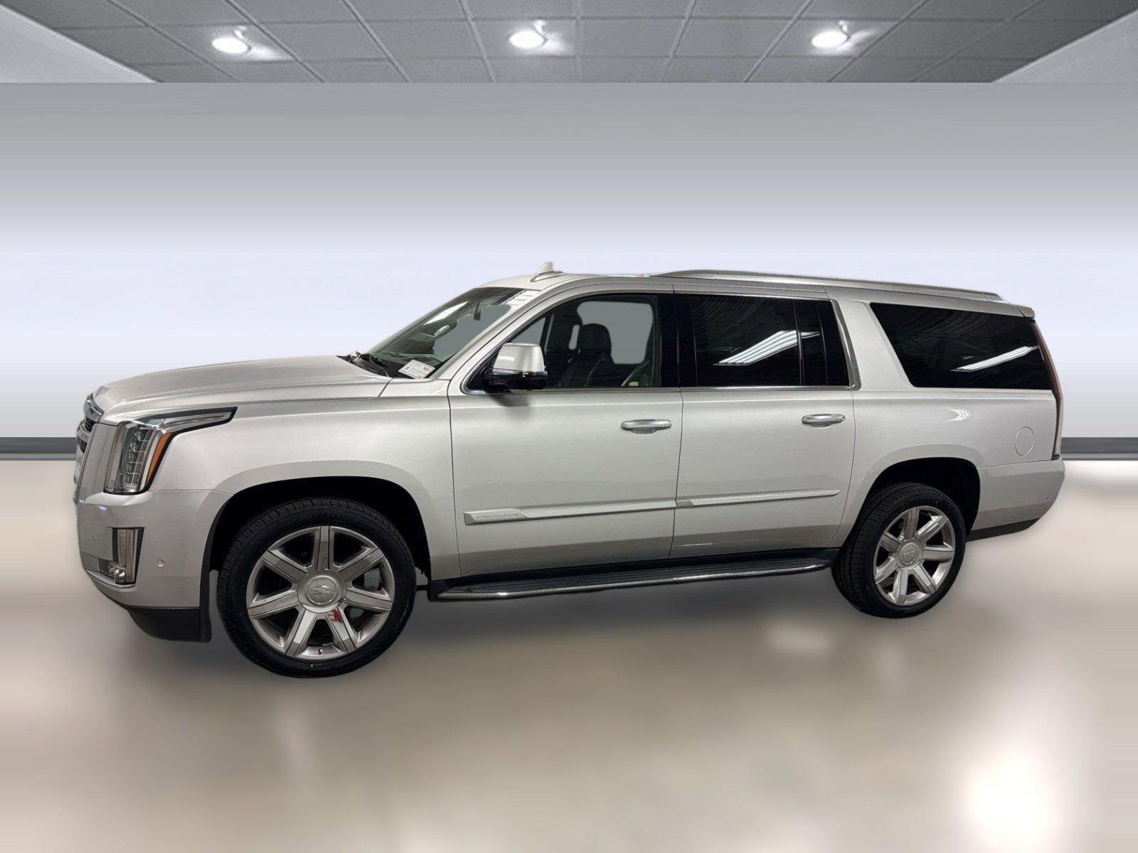 Used 2020 Cadillac Escalade ESV Luxury image 2