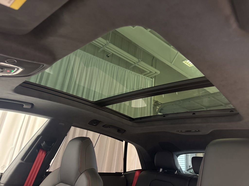 New 2026 Audi SQ8 Prestige image 26