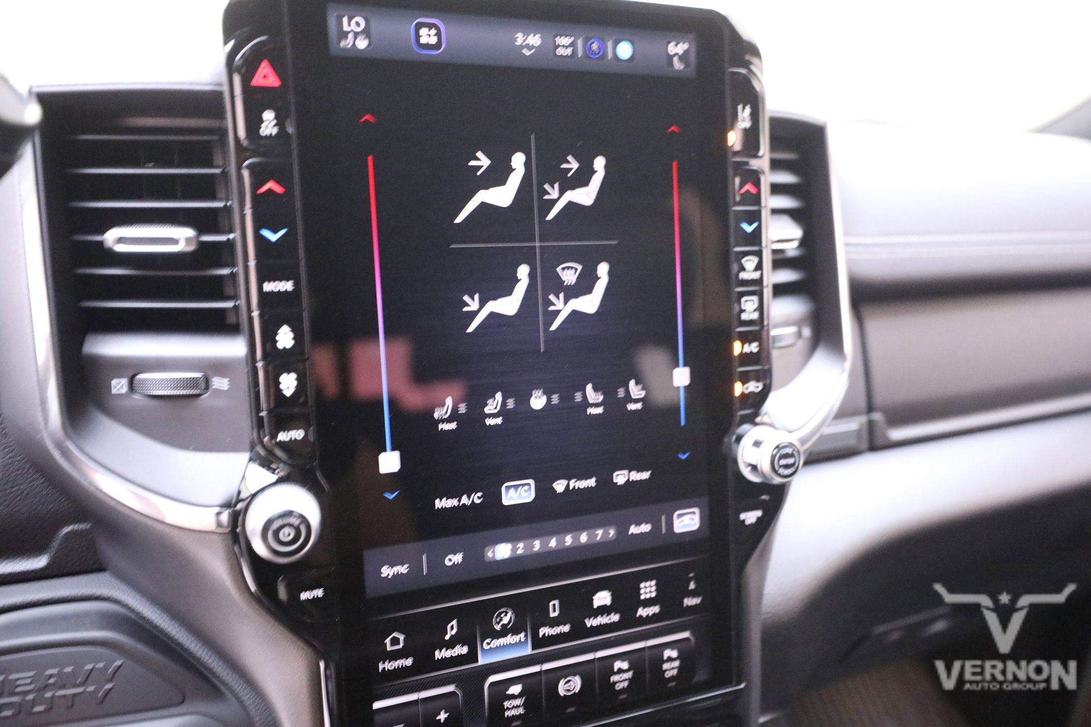 New 2025 RAM 3500 Laramie image 36