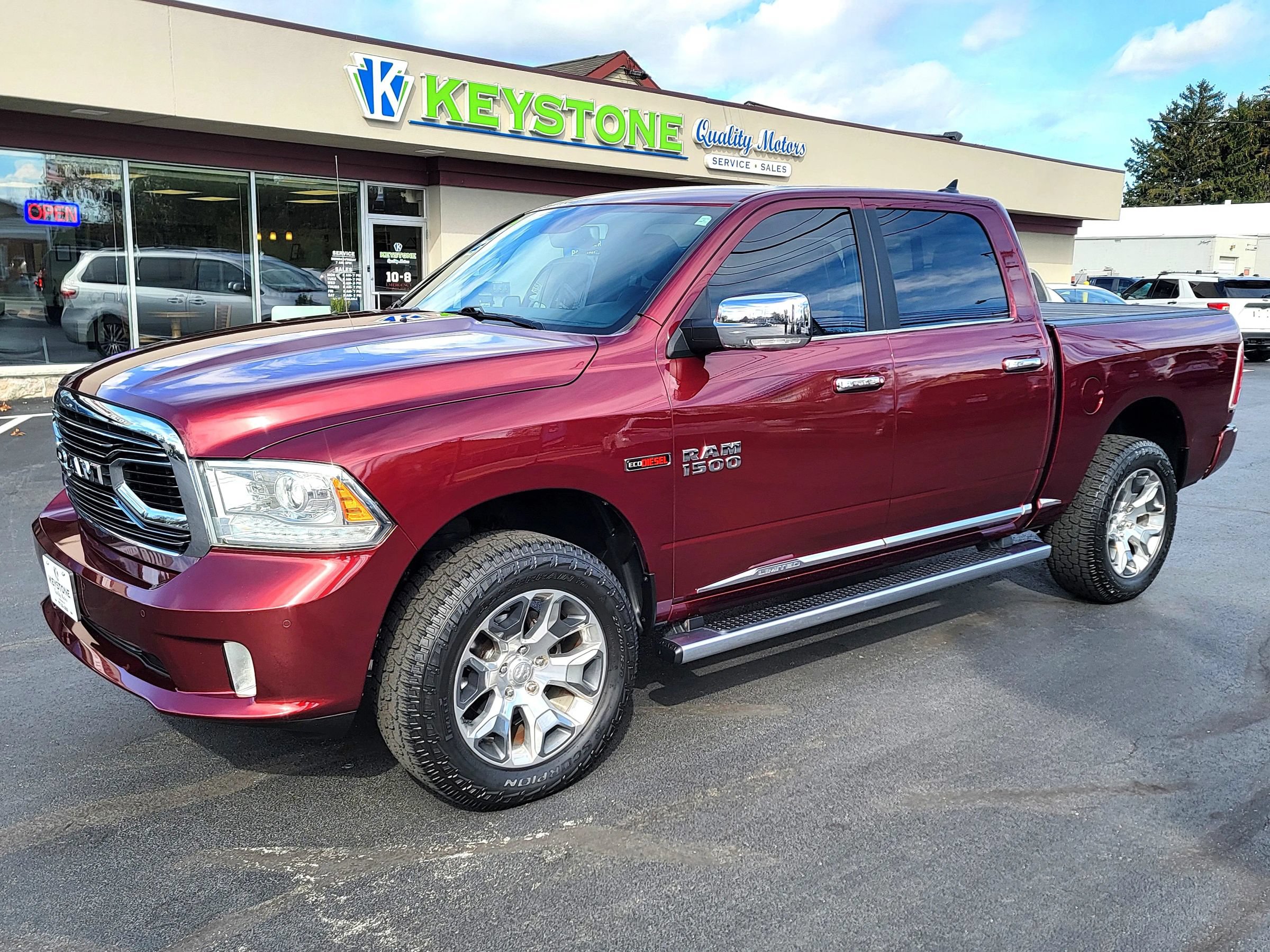 Used 2018 RAM 1500 Limited AWD/4WD image 1