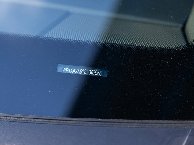 Certified 2025 Porsche Macan image 54