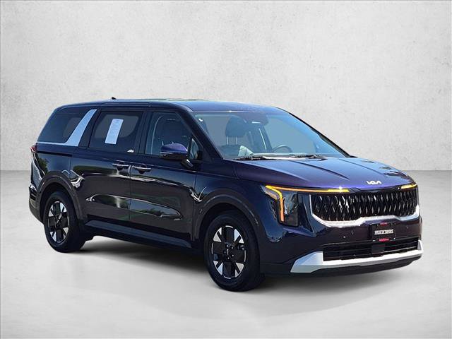 Used 2026 Kia Carnival LXS FWD image 3