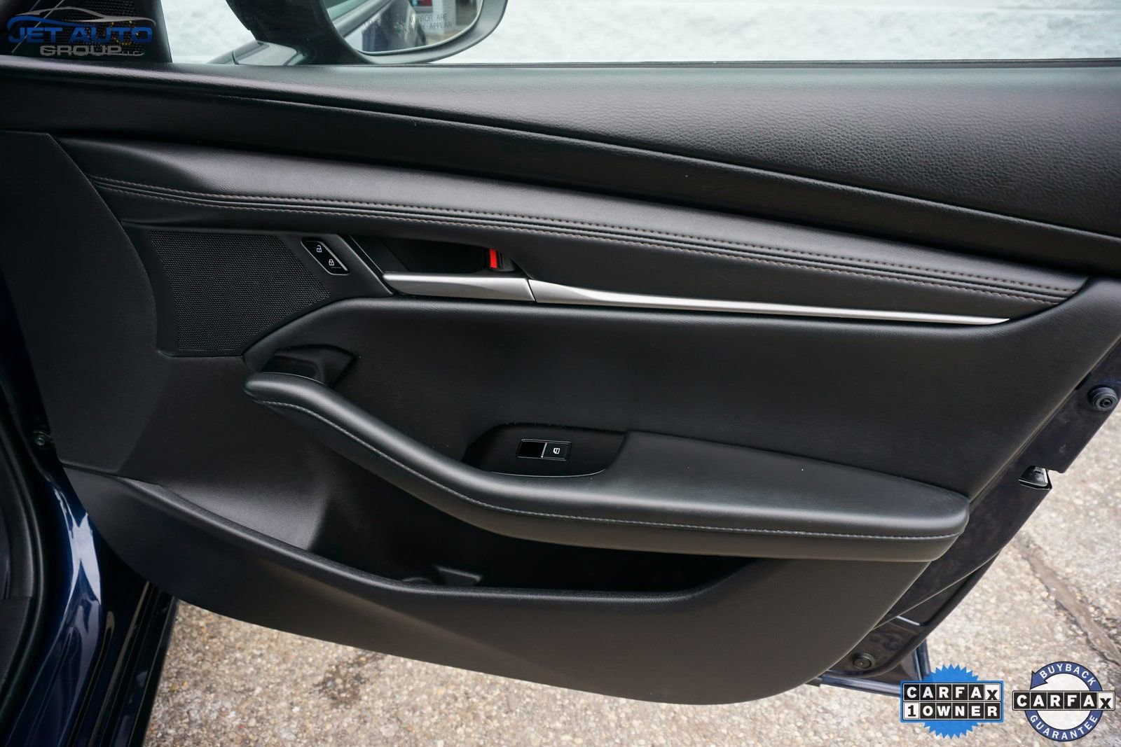 Used 2025 MAZDA MAZDA3 s image 22