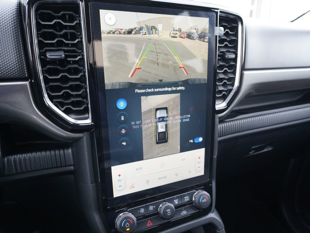 New 2026 Ford Ranger XLT w/ Equipment Group 301A High image 14