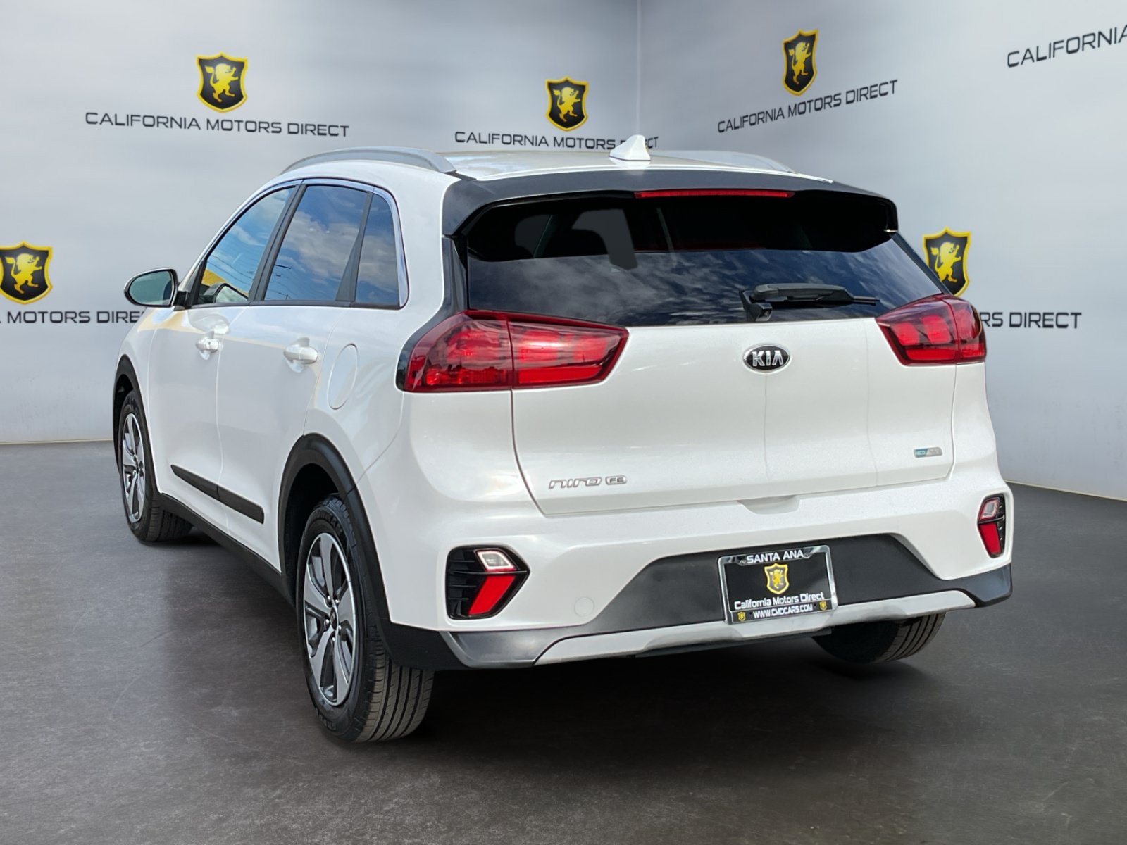 Used 2020 Kia Niro LX FWD image 7