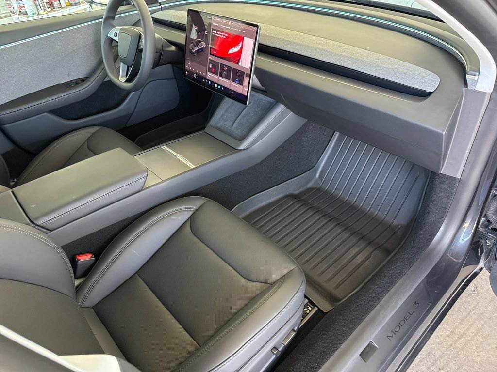 Used 2025 Tesla Model 3 Long Range image 24