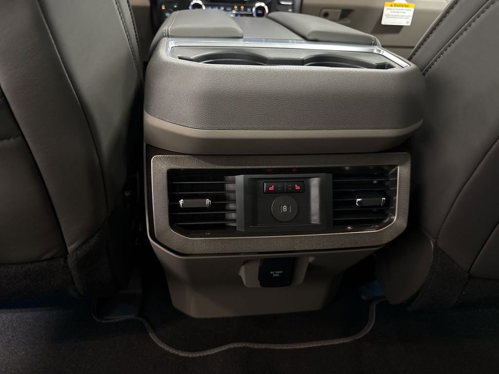 Used 2026 Ford F450 Platinum image 22