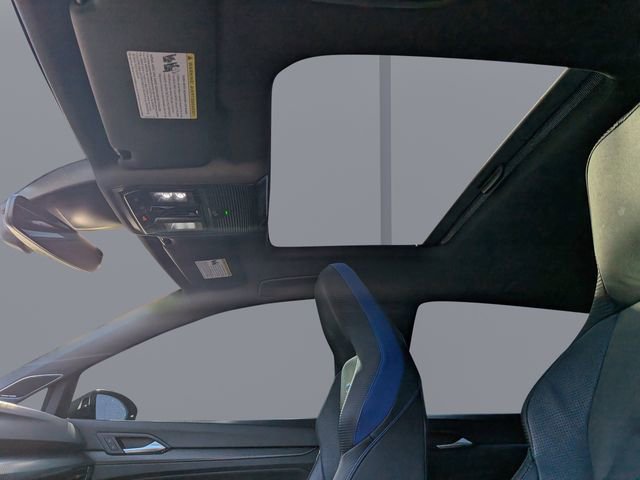 Used 2024 Volkswagen Golf R image 20
