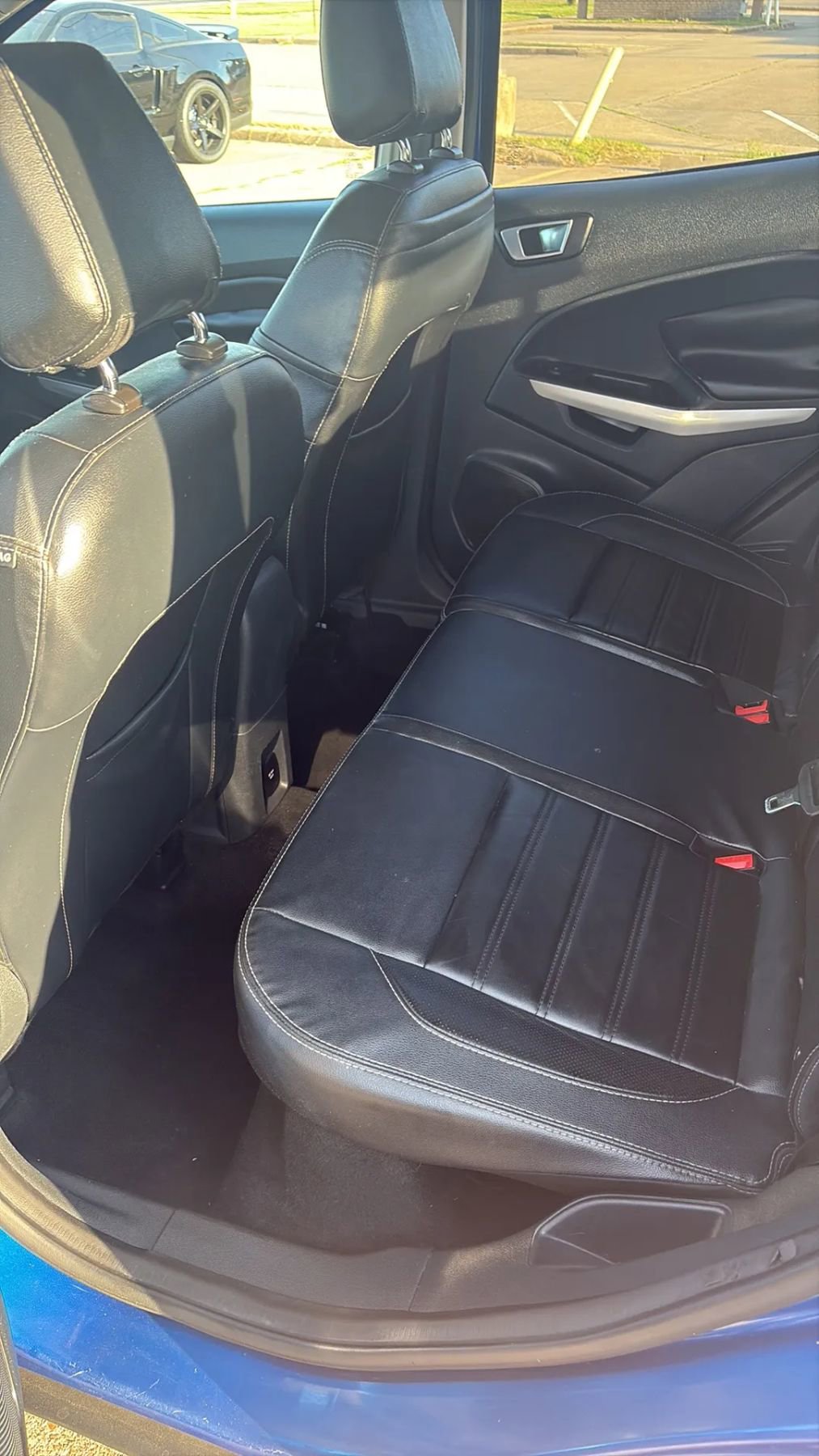 Used 2018 Ford EcoSport Titanium image 10