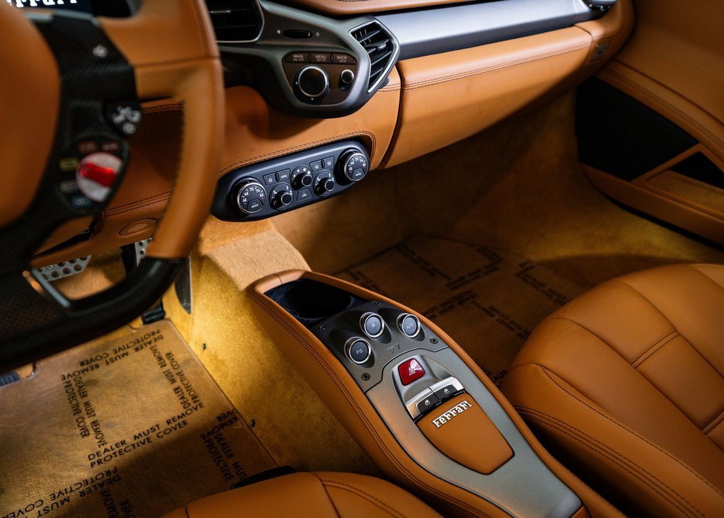 Used 2012 Ferrari 458 Italia Coupe image 21