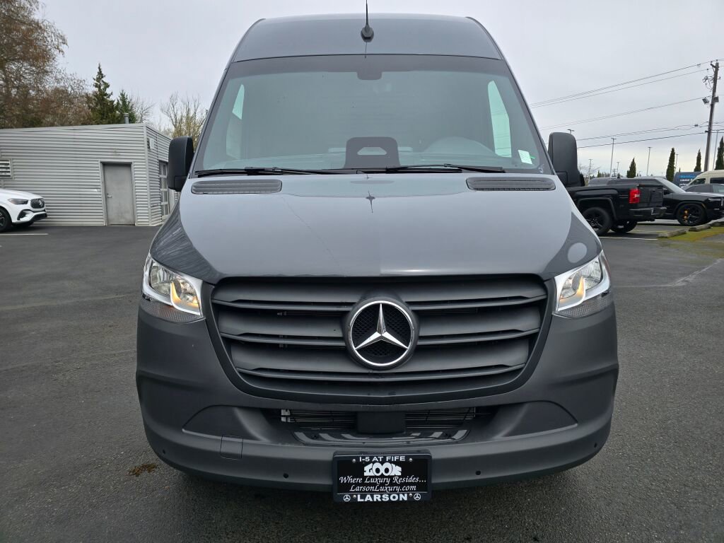 New 2025 Mercedes-Benz Sprinter 2500 image 9