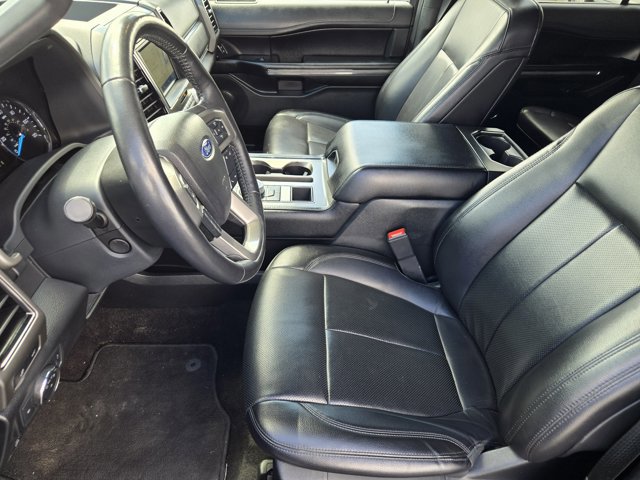 Used 2021 Ford Expedition XLT image 11