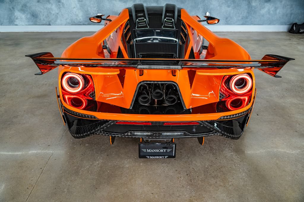 Used 2018 Ford GT RWD image 27