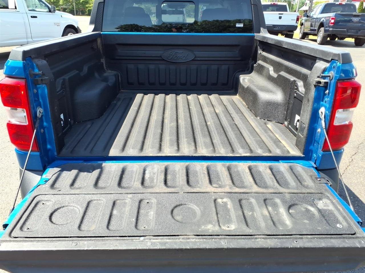 Used 2022 Ford Maverick XL FWD image 10