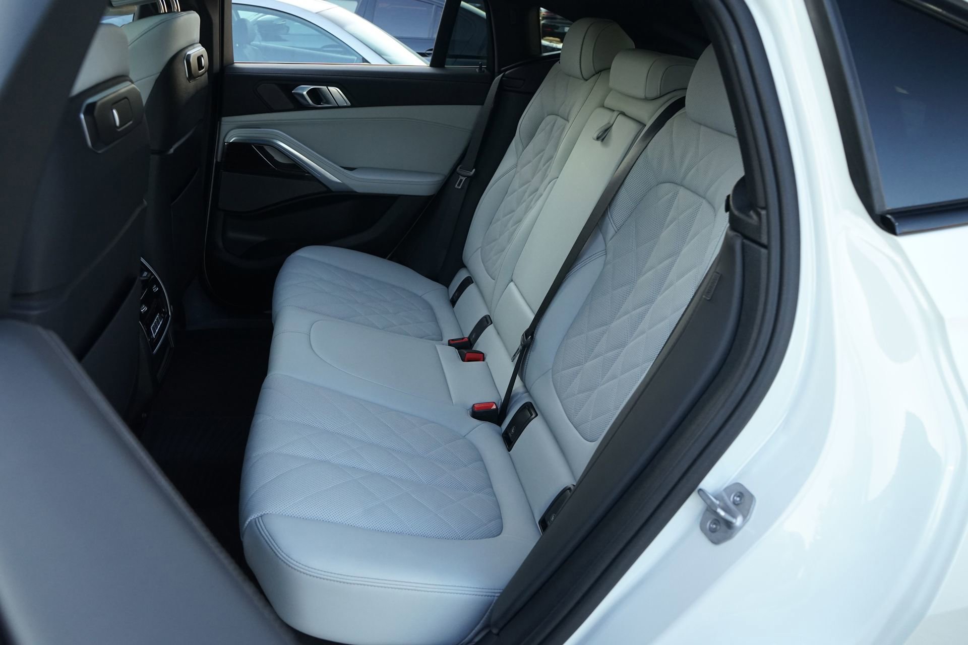 Used 2026 BMW X6 xDrive40i image 20