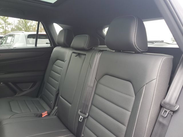 New 2026 Volkswagen Atlas Cross Sport SEL R-Line AWD/4WD image 11