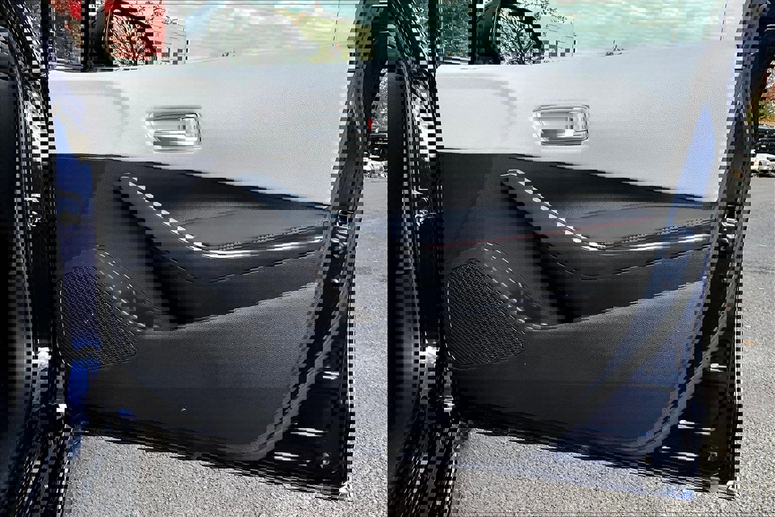 Used 2025 Toyota Corolla SE image 22