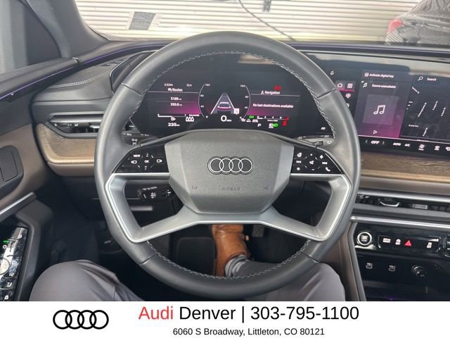 Used 2025 Audi Q5 Premium w/ Convenience Package AWD/4WD image 5