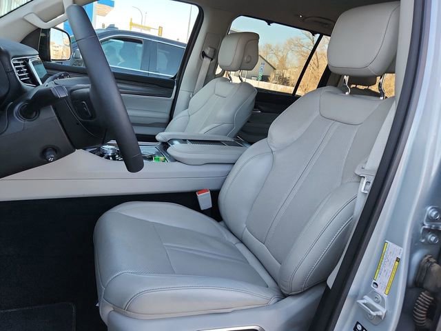 Used 2023 Jeep Wagoneer Series III w/ Convenience Group I image 20