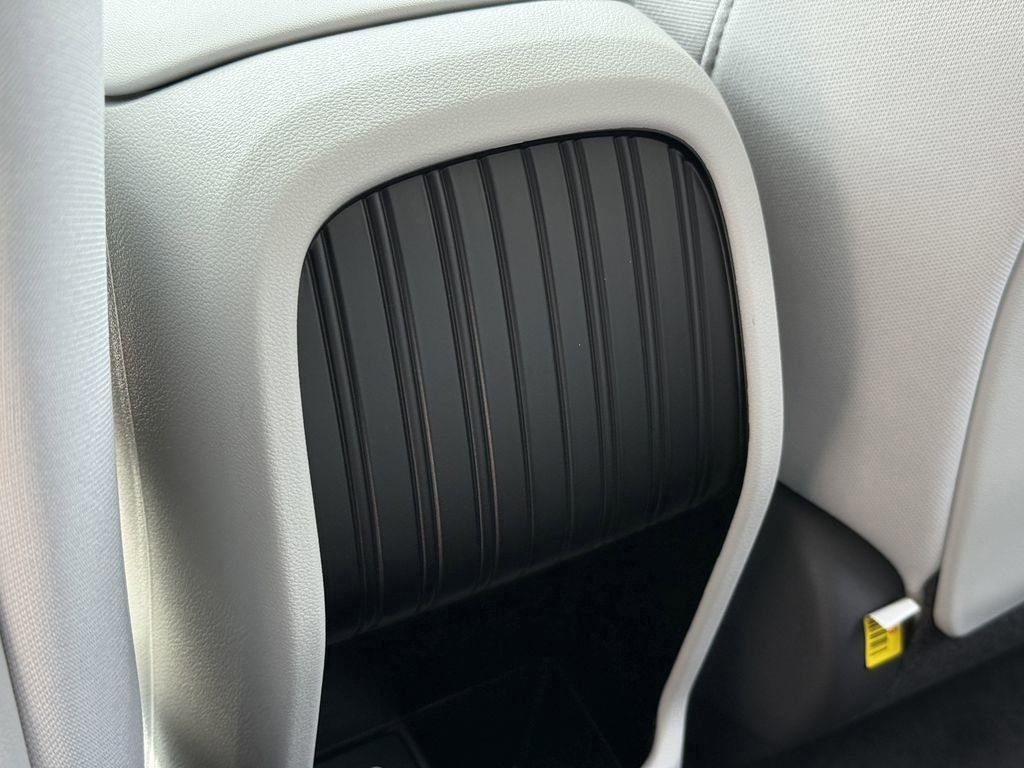 New 2025 Hyundai Kona SE image 27