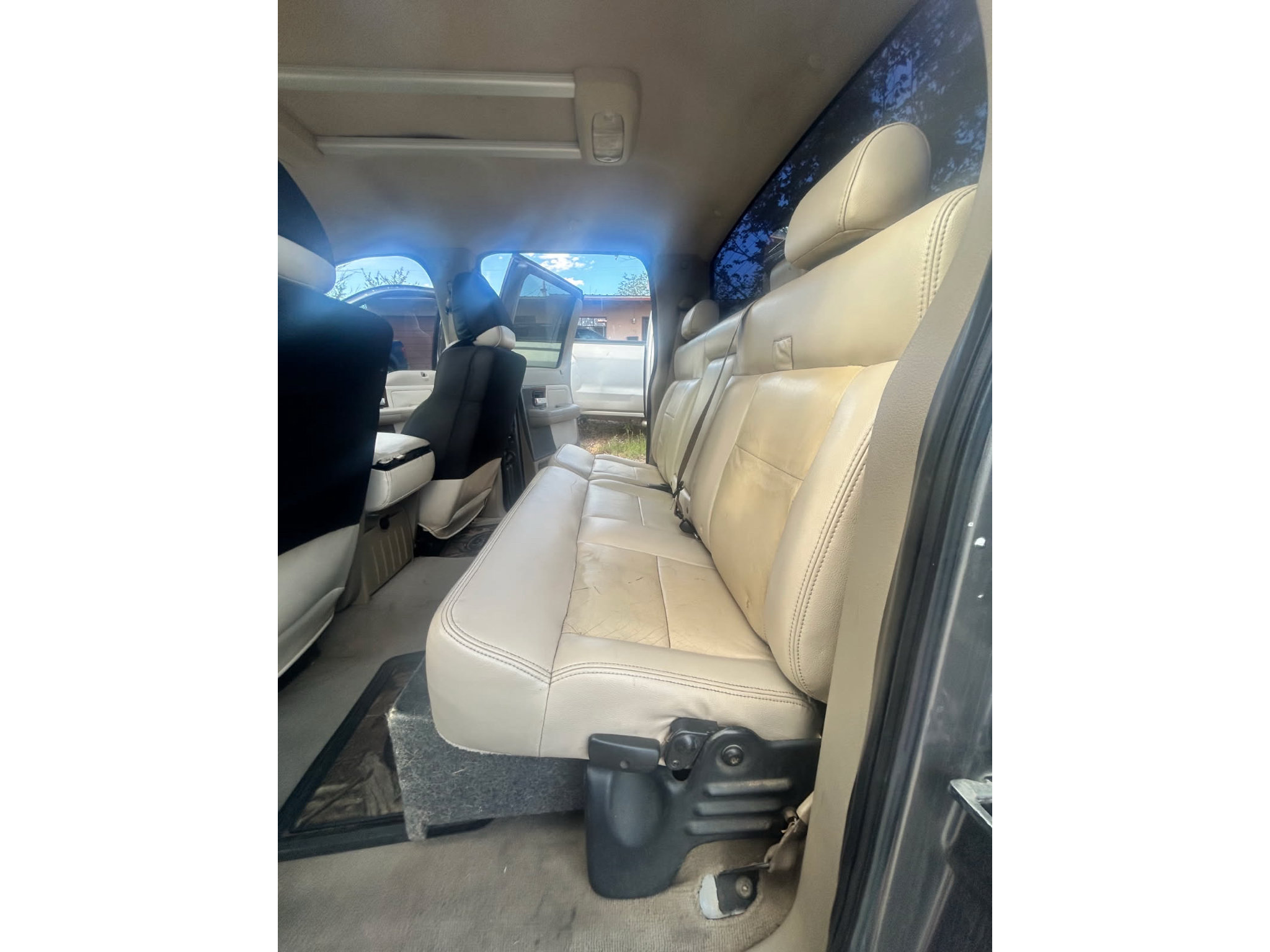 Used 2004 Ford F150 XLT AWD/4WD image 6