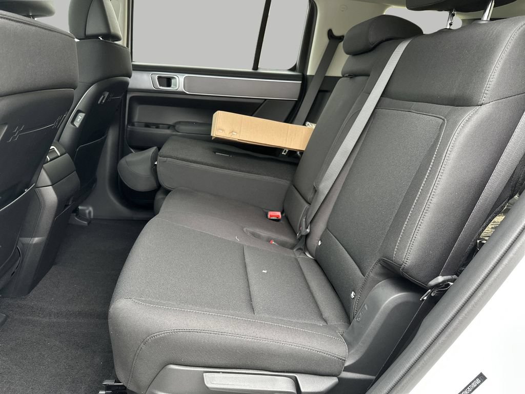 New 2026 Hyundai Santa Fe SE FWD image 21