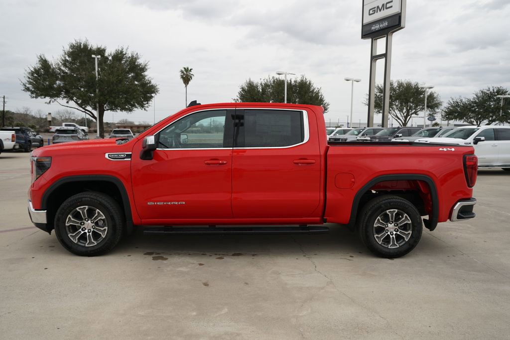 New 2026 GMC Sierra 1500 SLE image 12