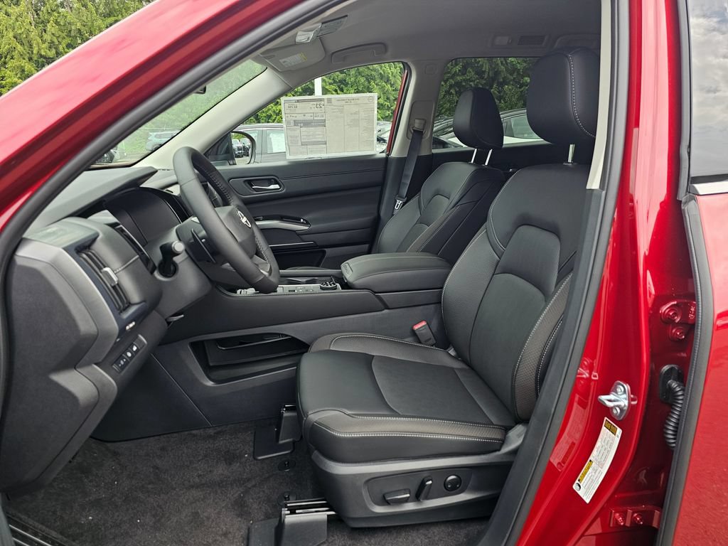New 2026 Nissan Pathfinder SL AWD/4WD image 18