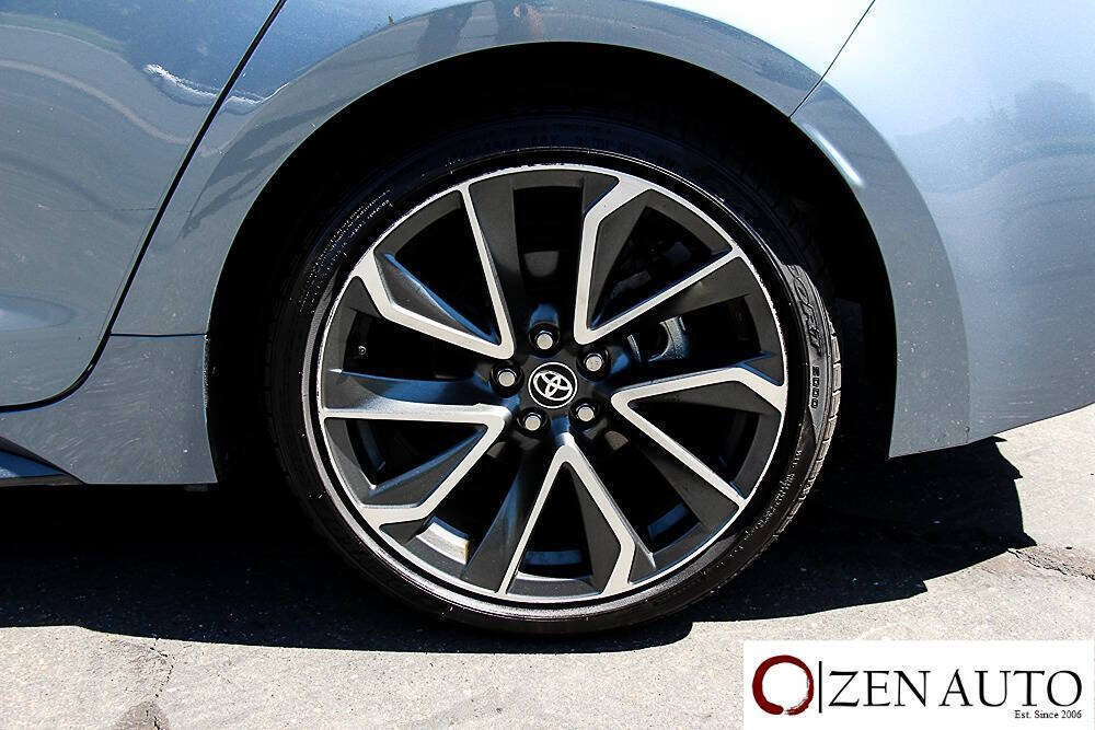 Used 2020 Toyota Corolla XSE FWD image 23