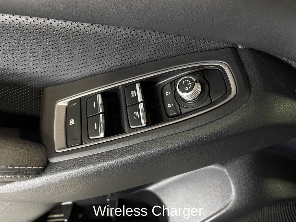 Used 2023 Subaru Ascent Limited image 8