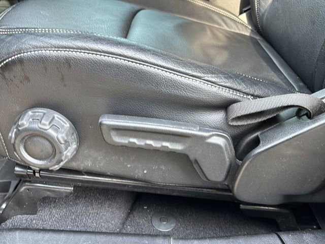 Certified 2022 Jeep Wrangler Unlimited Sport w/ Xtreme Recon 35" Tire Package AWD/4WD image 15