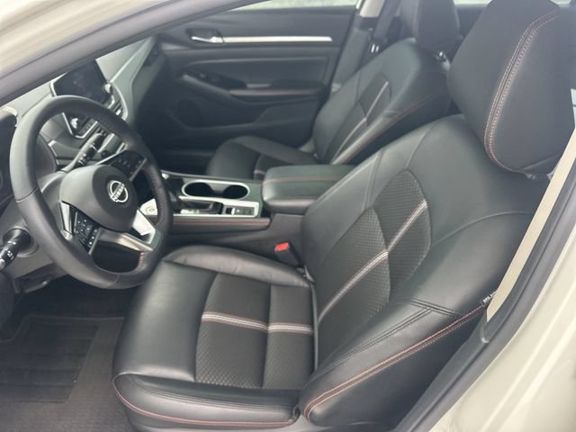 Used 2024 Nissan Altima 2.5 SR AWD/4WD image 18